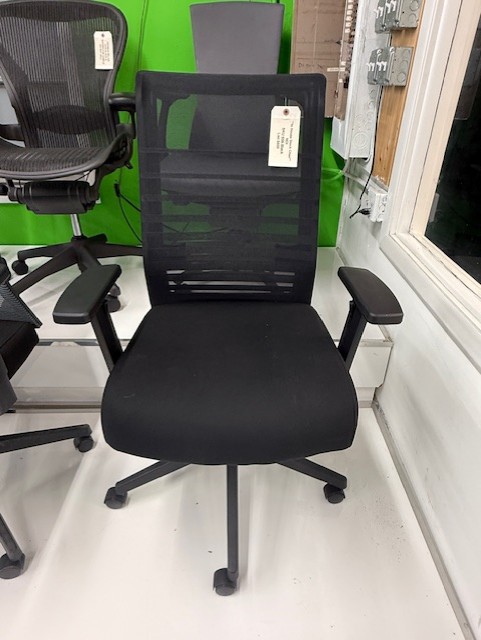 Stock Interchangeable Mesh High Back Task Chair