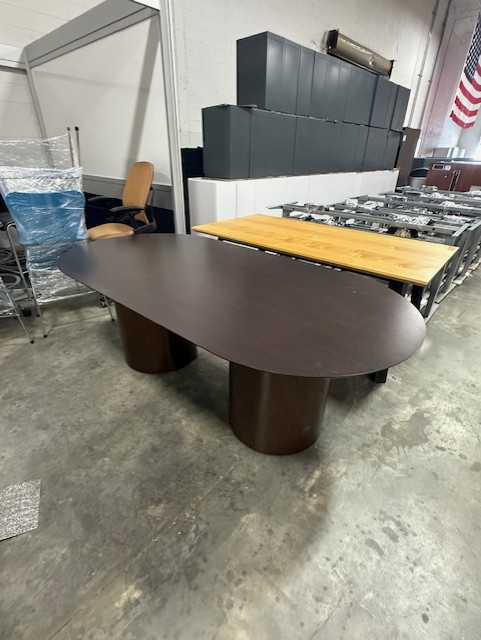 8' Mahogany Racetrack Conference Table