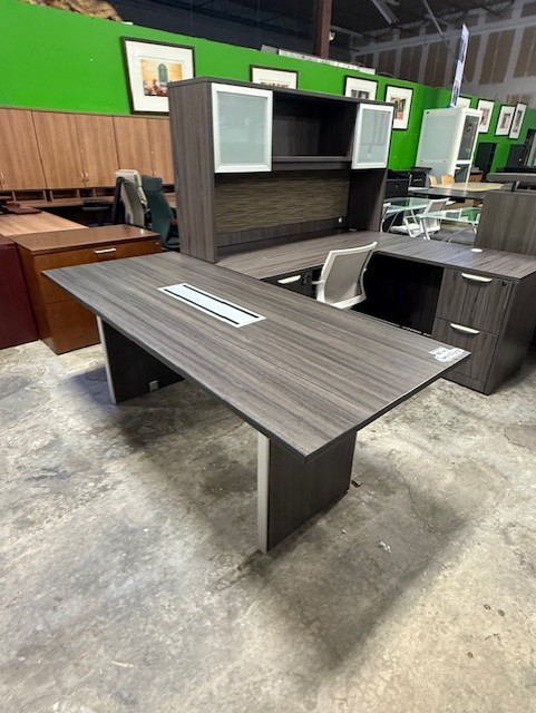 Potenza 6' 5" Conference Table in Grigio